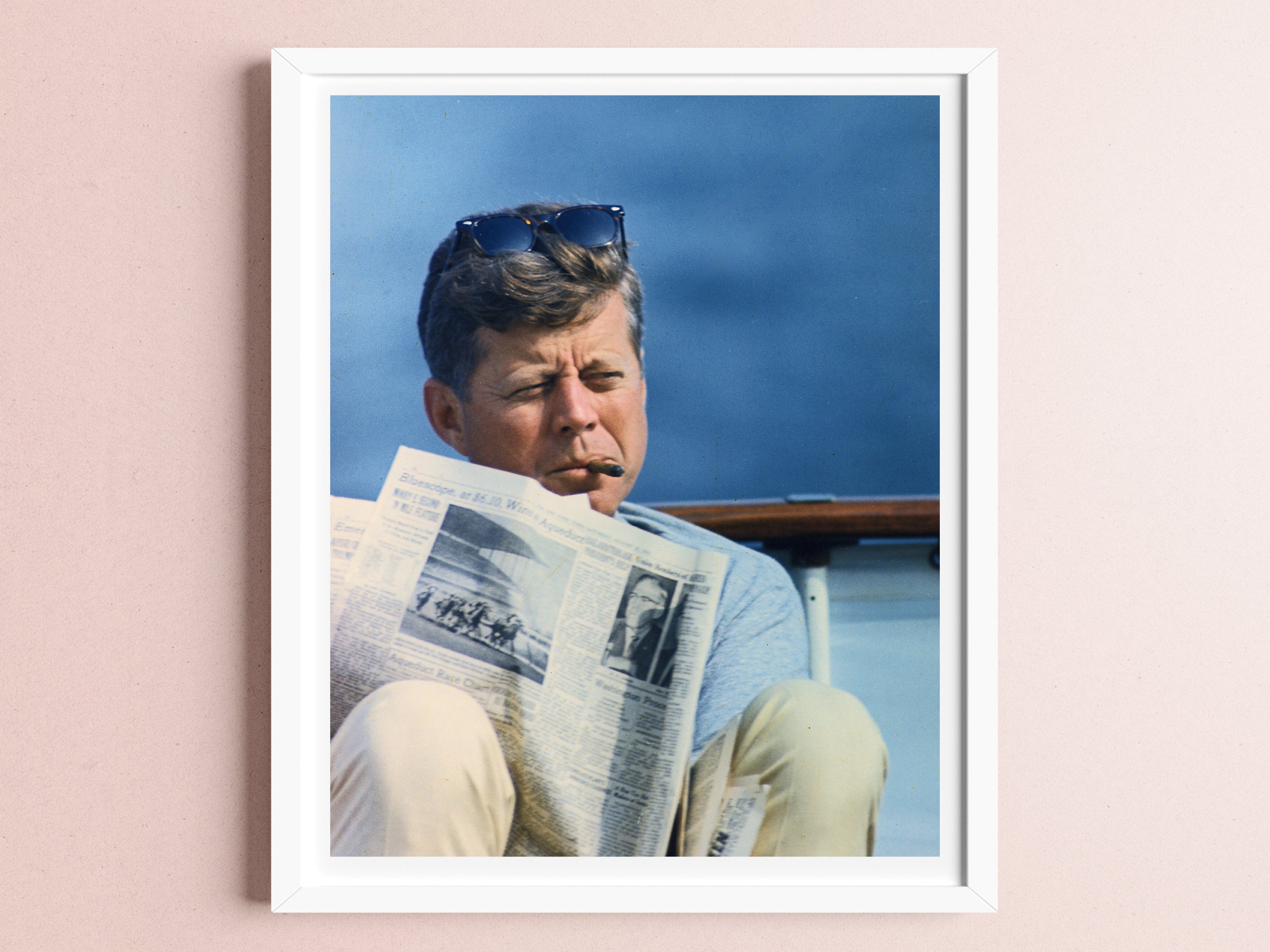 Impresión fotográfica del JFK en Hyannisport: El presidente Kennedy en  Honey Fitz (descarga digital) - Etsy México, image size:2700x2025