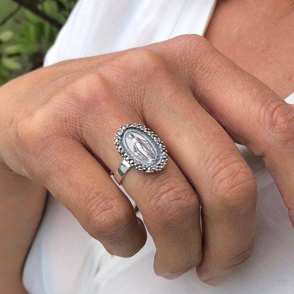 Virgin Mary Ring, Sterling Silver Ring, Adjustable Ring, Religious Ring, Statement Ring, Signet Ring, Unique Ring, Women Ring, Vintage Ring