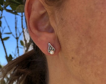 Vintage Pearl Stud Earrings: Sterling Silver Marcasite Teardrop