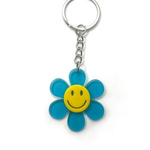 Blue Smile Flower Keychain | Smile Keychain | Daisy Keychain | Groovy Keychain | Flower Power | Happy Face Keychain | Floral Keychain