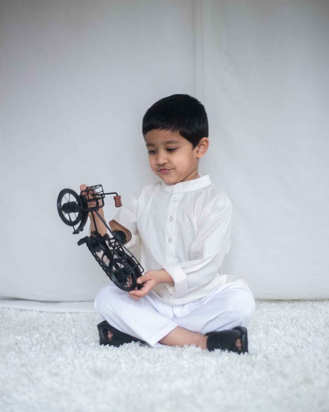 Cream Classic Baby Boy Kurta Pajama / Shalwar Kameez / Thobe Desi