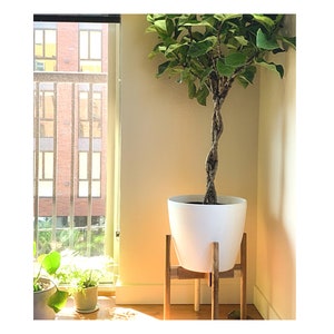 Adjustable Plant Stand AND Planter Basket - Acacia Wood Or Bamboo- Perfect for 10 inch Plant Pots | Indoor Planter with Large Basket