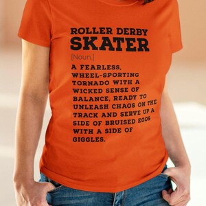 Camiseta divertida con la definición de patinador de roller derby, camiseta para mujer, camiseta de roller derby, regalo de roller derby, ropa de roller derby, patinador de roller derby imagen 12