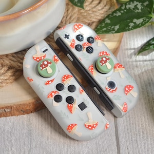 Coque Nintendo Switch Joy Con pour Nintendo Switch OLED TPU Silicone, peau flexible, bois, champignon rouge, champignon vénéneux, feuilles