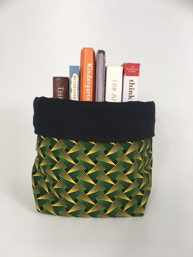 Large and small storage baskets made from South African Shweshwe fabric image 3