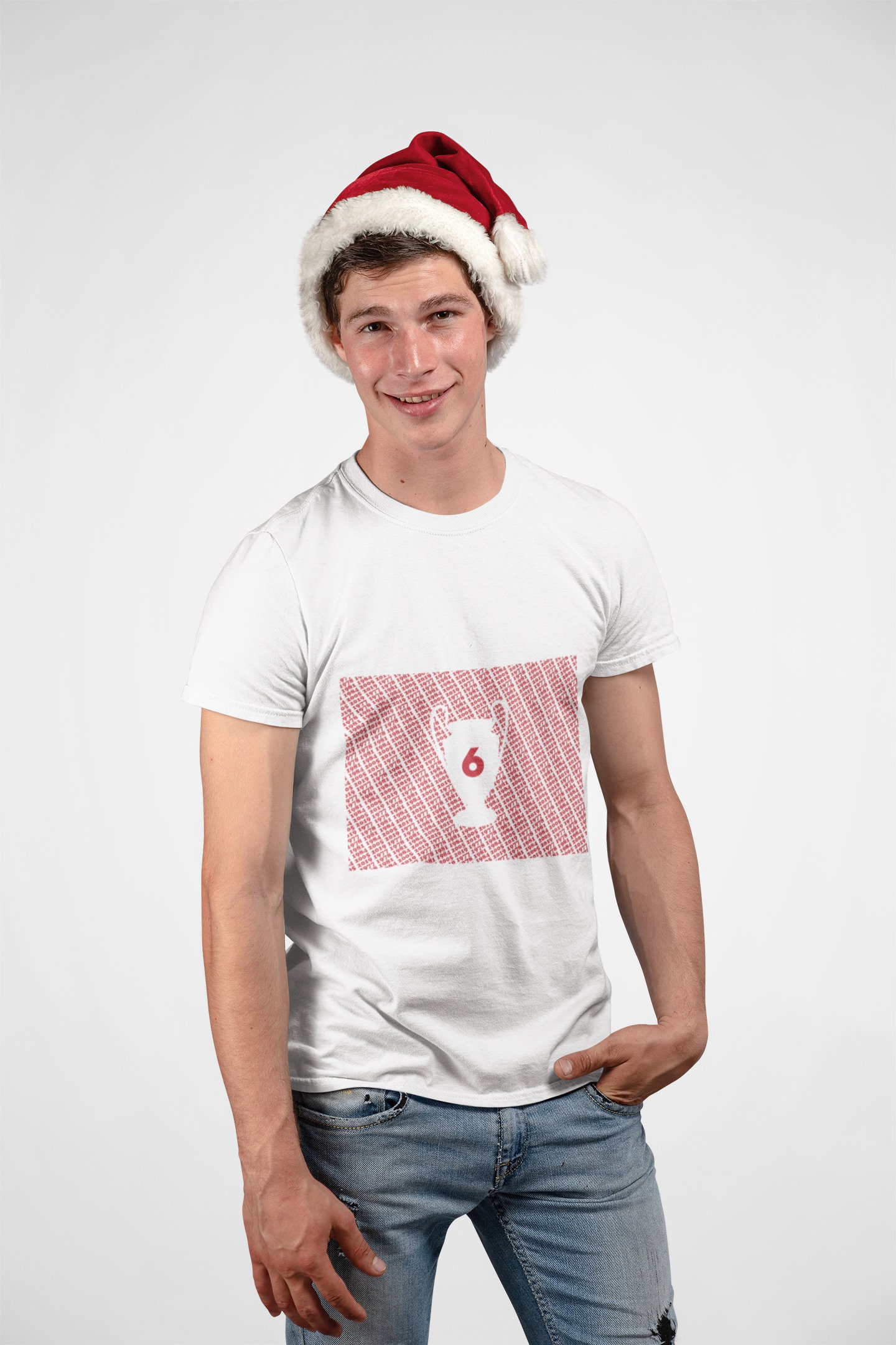 6回のLFCチャンピオン 19/20 ホワイトTシャツ（レッド＆ブラック