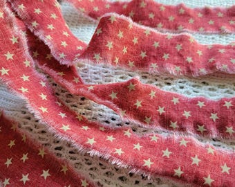 Shabby Fabric Ribbon, Hand Frayed Cotton Trim - Red with Ecru Stars, Rustic Country, Americana Aesthetic, Gift Wrap Ideas, 41 inches long