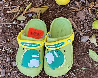 Kids slipper.