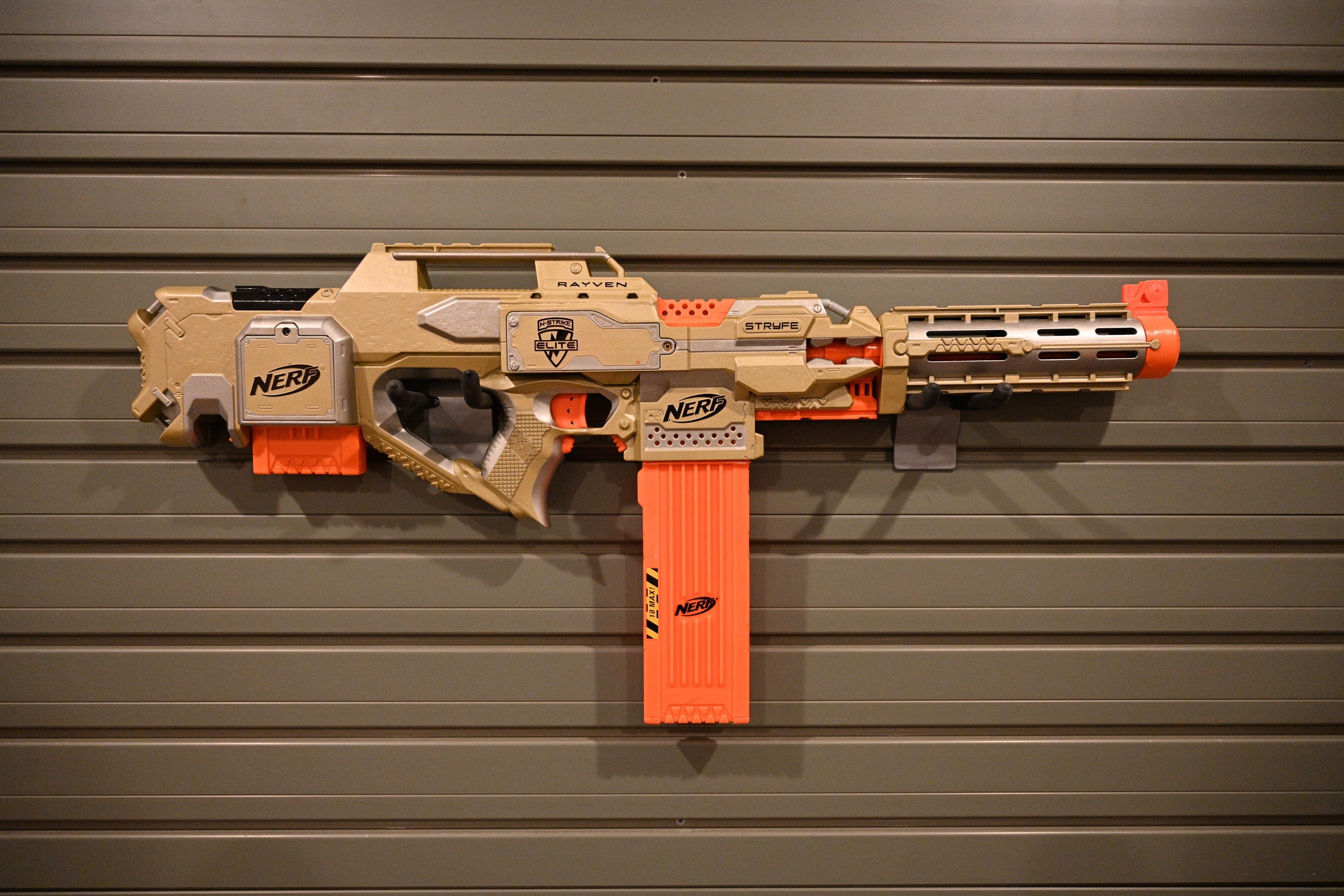 Modded Nerf Strayven avec barillet bronze et argent -  Canada