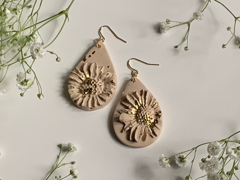 Beige and Gold Floral Dangle Earrings