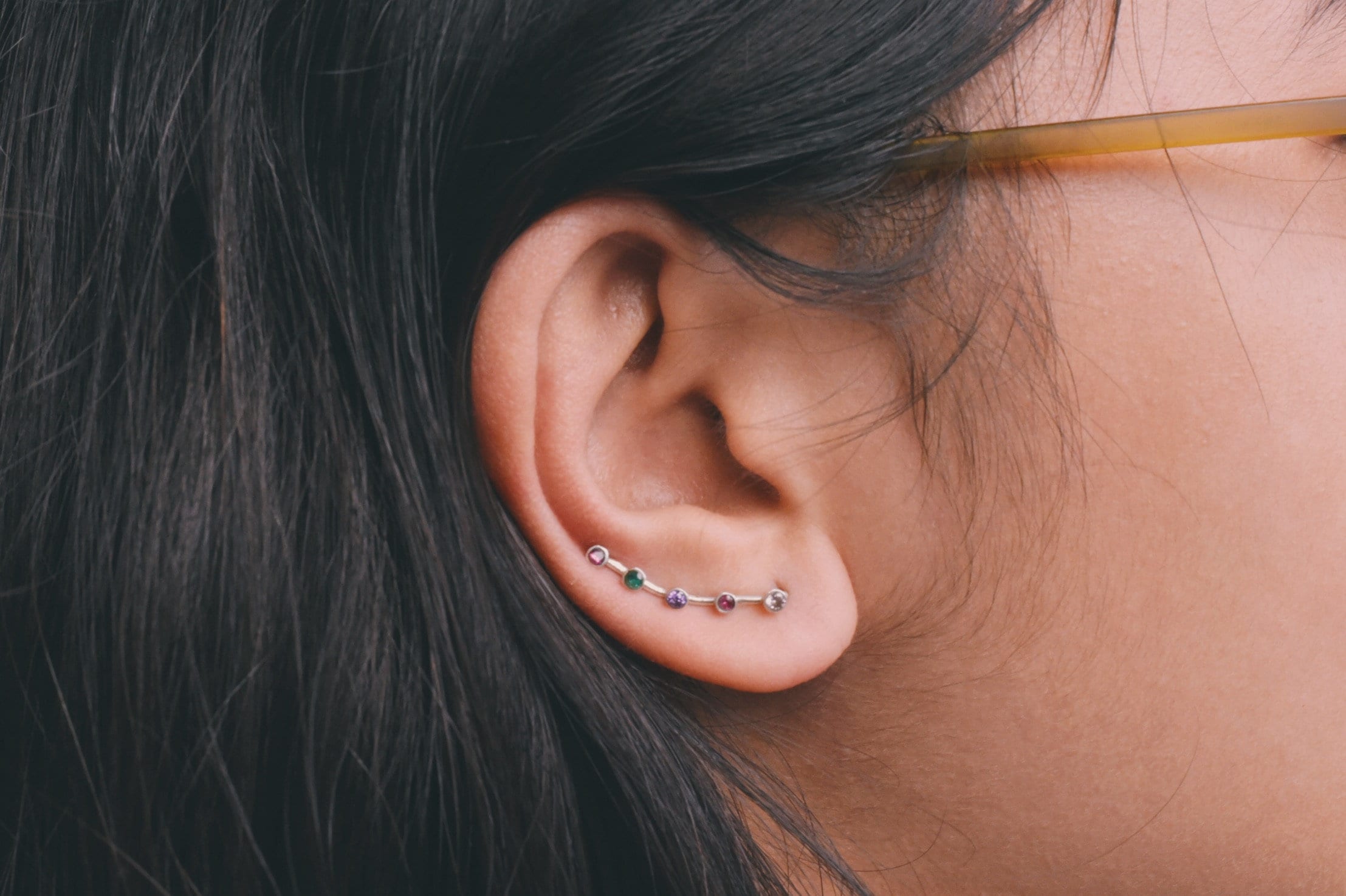 The Red Queen Small Ear Climber Mare Barrow Earrings Etsy