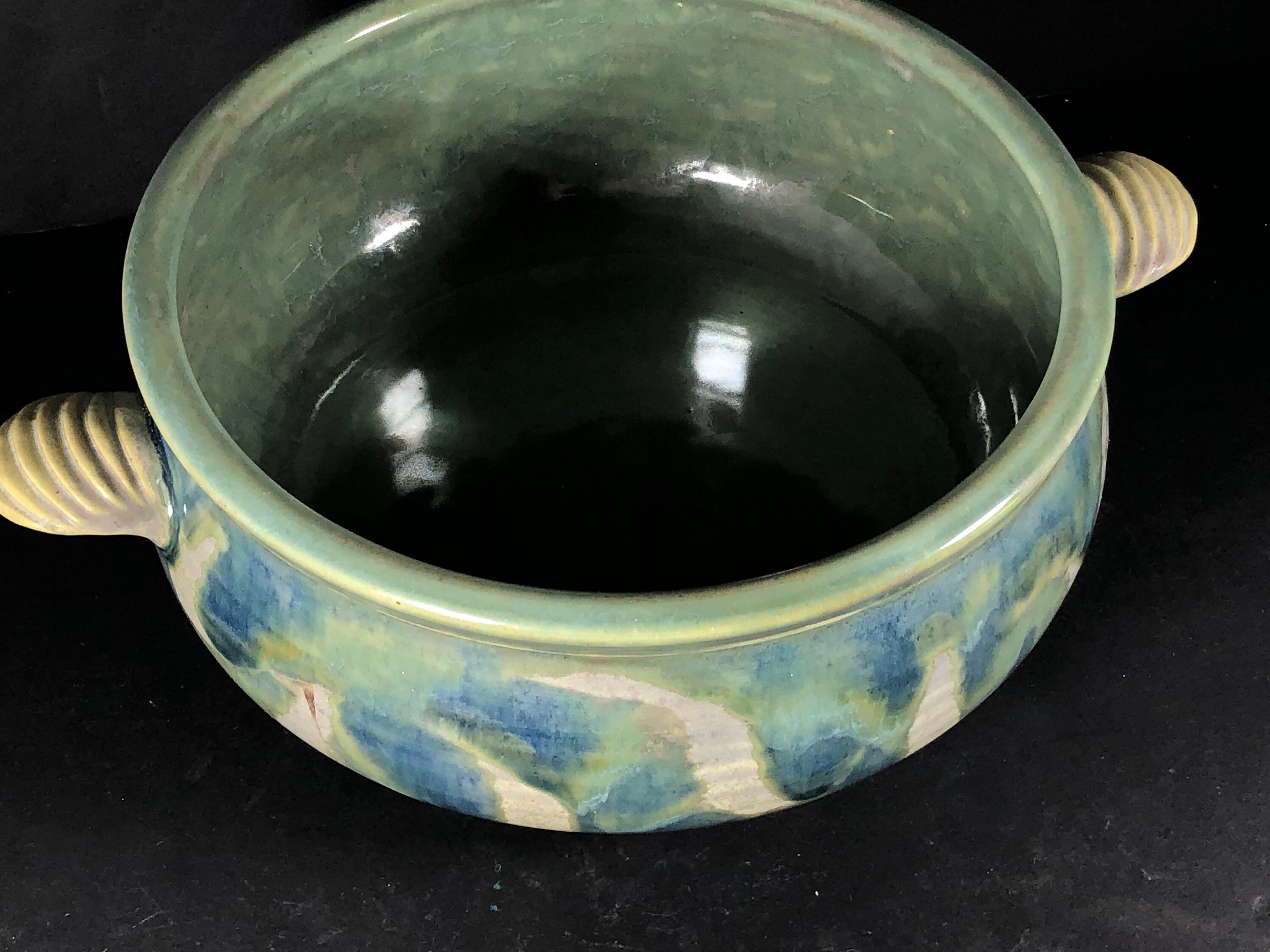 Green ceramic bowl with scalloped handles Etsy