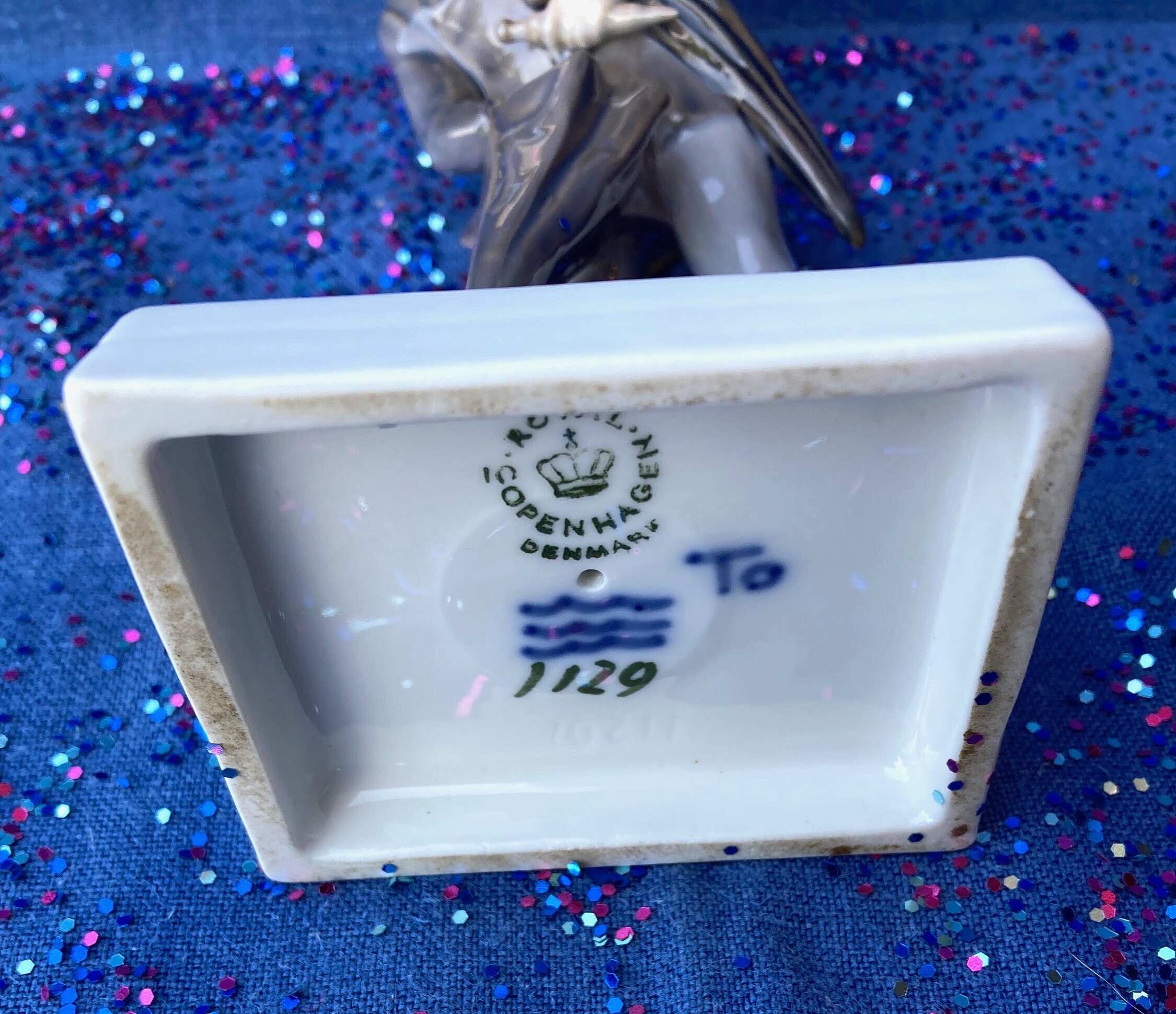 ヴィンテージ「サンドマン」磁器フィギュア #1129 ロイヤル