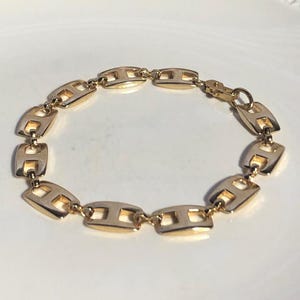 Vtg. 7&quot; Gold tone box link chain bracelet