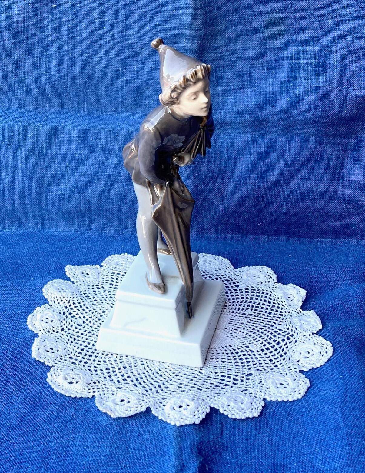 ヴィンテージ「サンドマン」磁器フィギュア #1129 ロイヤル