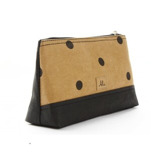 Trousse de beauté en papier lavable, faite à la main en Tchéquie, cuir végétalien, kraft tex, snappap, matériau durable, marron à pois noirs