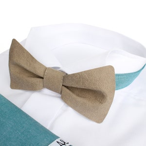 Papillon da uomo, accessorio moda eco, papillon per matrimonio boho, cravatte, realizzato in carta Kraft lavabile / SnapPap / pelle vegana