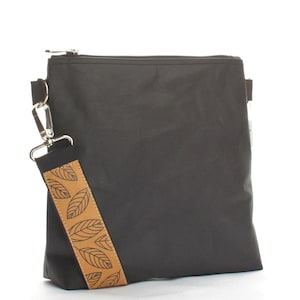 Handtasche VIOLA mit Designer-Tasche aus Kraft Tex Papier, Vegan Leder, Waschpapier, Snappap, kleine Tasche für jeden Tag