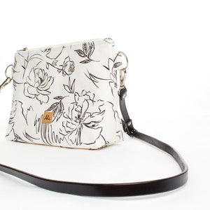 Borsa dal design alla moda VIOLA E in carta kraft tex, pelle vegana, carta lavabile, snappap, piccola borsa per tutti i giorni