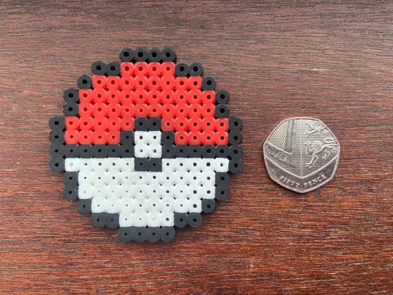 POKEBALL MEMOIRE BALL POKEMON PERLE HAMA DESSOUS DE VERRE DECORATION