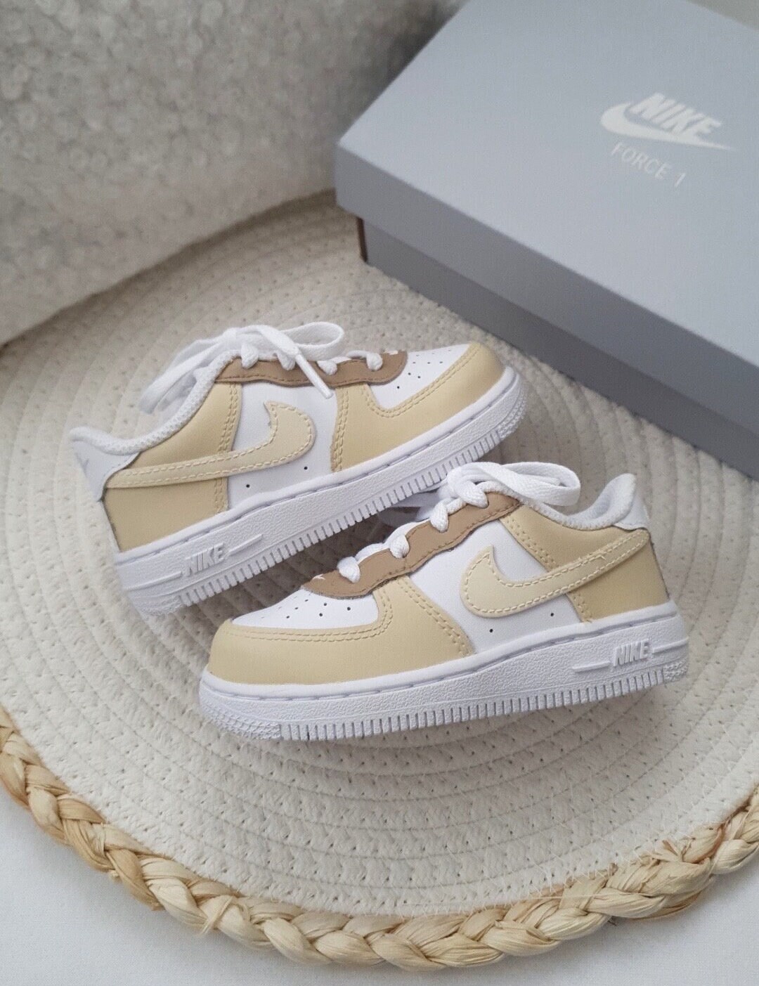 creme airforce 1