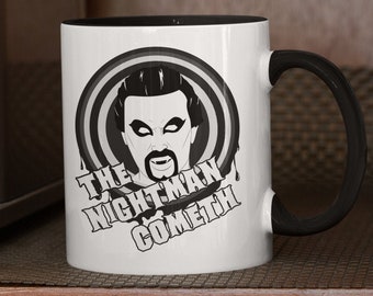 いつも晴れ「ナイトマンがやってくる」ツートンマグ