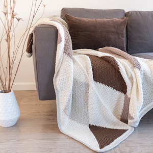 Yarn and Colors - Crochet Blanket Pattern PDF - Harlequin Blanket