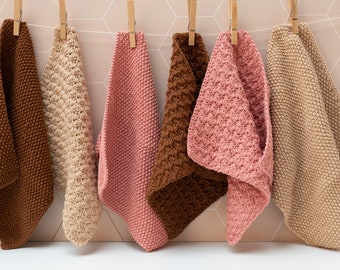 Yarn and Colors - Crochet and Knitting Cloths Pattern PDF - Clean Cloths