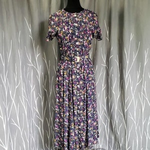 FLORAL MIDI DRESS Vintage 90s Liz Claiborne Prairie Secretary Style ~ Short Sleeve, Matching Belt, Button Front, Elastic Waist ~ size 8