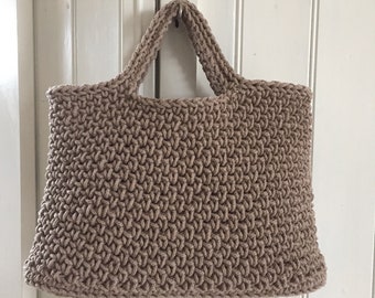 Crochet pattern bag / shopper / tote BACK TO BASIC (pattern in English and Dutch)