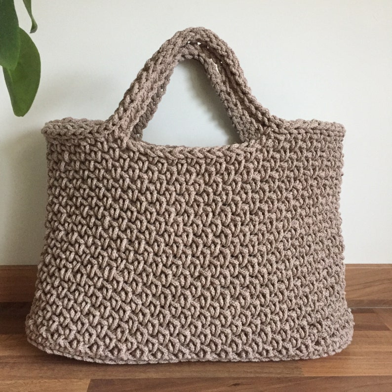 Crochet pattern bag / shopper / tote BACK TO BASIC pattern in English and Dutch image 5