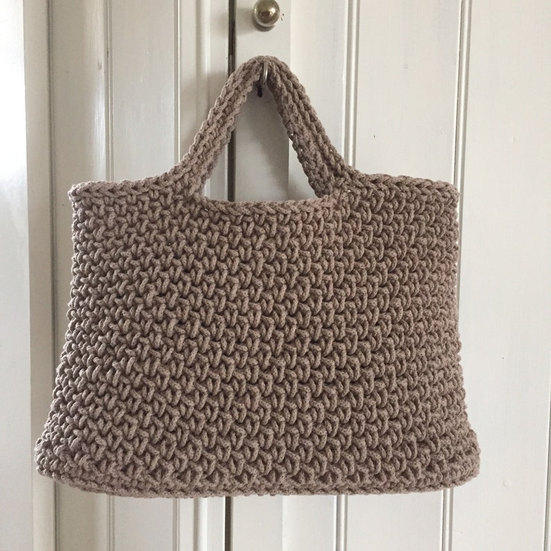 Crochet pattern bag / shopper / tote BACK TO BASIC pattern in English and Dutch image 1