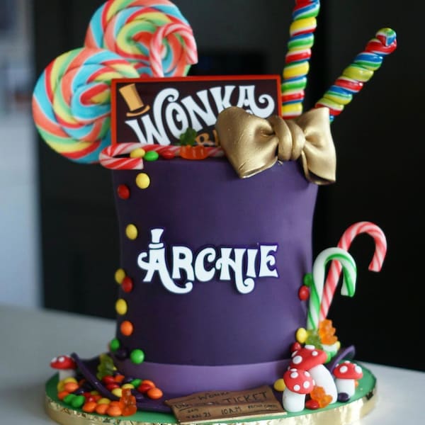 Personalised Willy Wonka Cake Decoration | Willy Wonka Name Cake Charm | Chocolate Bar | Golden Ticket | Name | Number | UK Seller