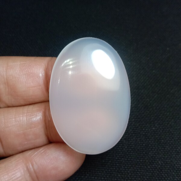 Chalcedony  - Whaite Chalcedony Cabochon - Natural White Onyx Oval shape   53.00ct.  41x29x5mm