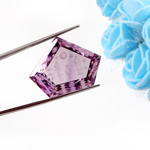 A One Quality Amethyst Fantasy Cut Amethyst Fancy Carving Gemstone For jewelry pendant Weight - 36.50 Carat - 23x30x9mm - Fantasy Cut