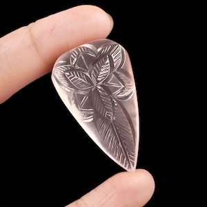 Natürliche erstaunliche Rosenquarz Carving Rosenquarz Fancy Carving Rosenquarz Geschnitzter Rosenquarz Edelstein Größe - 42x23mm - 78Carat
