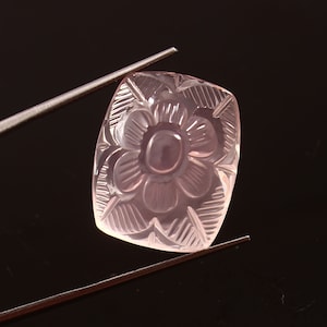 Natürlicher Rosenquarz Carving Rosenquarz Fancy Carving Rosenquarz Geschnitzter Rosenquarz Edelstein AAA + Hohe Qualität Größe - 23x19mm - 48.50Carat