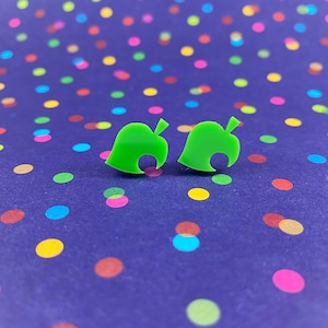 Furniture Leaf Stud Earrings
