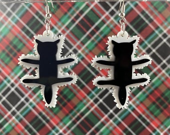 Aunt Bethany's Electrocuted Cat Dangle Earring