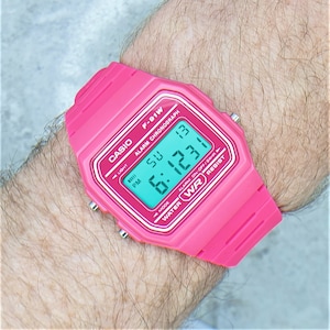 Classic Casio Watch, Pink Edition with Turquoise Screen Mod (F-91WC-4AEF)