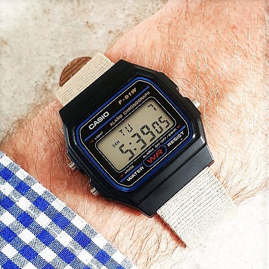 Reloj Casio F-91 modificado con correa de nylon caqui. Seleccione su propio  color de pantalla, 8 colores para elegir -  México