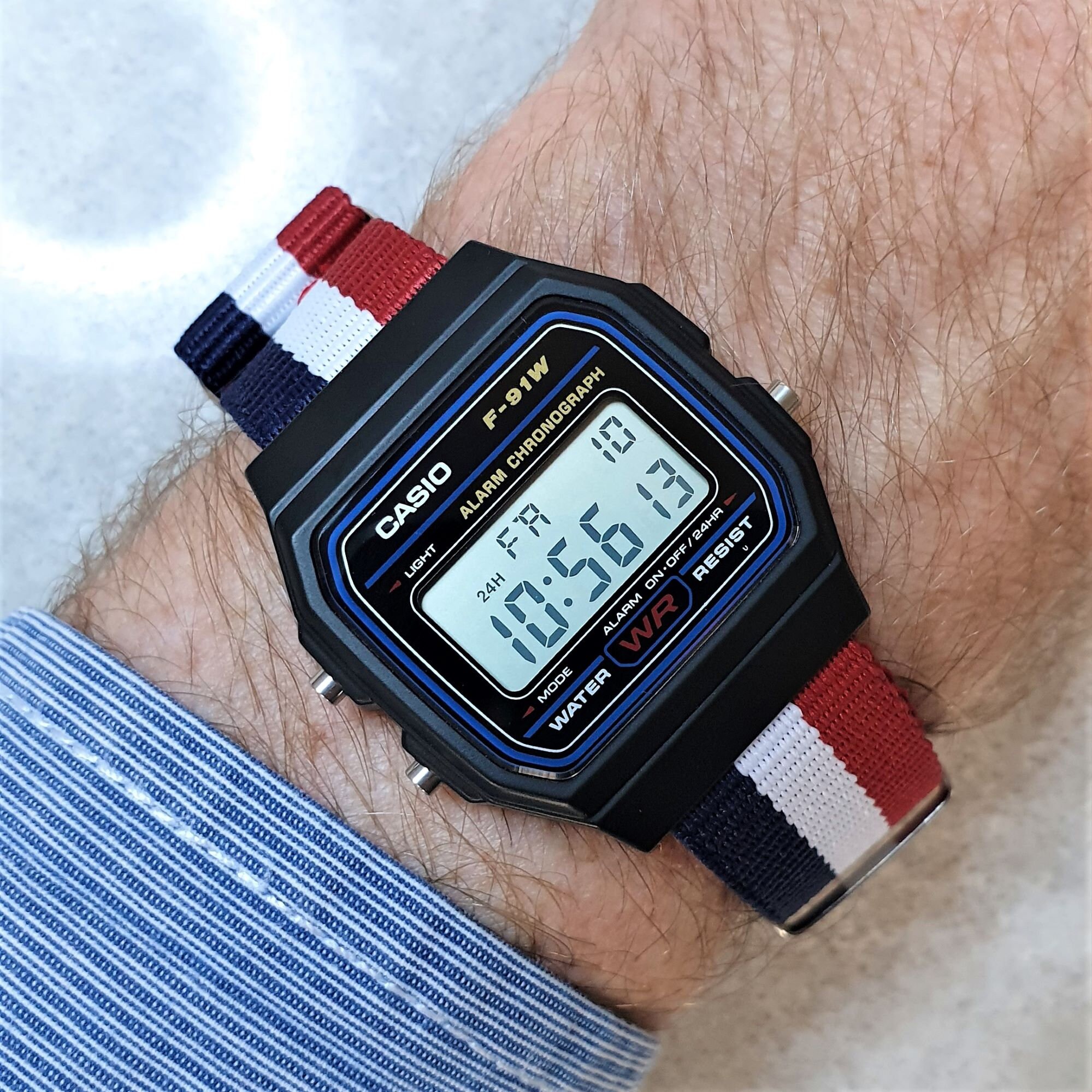 Reloj De Oro Digital Cuadrado CASIO Para Hombre F-91W Con Correa De Resina  De Alta Calidad Y Cronómetro De Retroiluminación