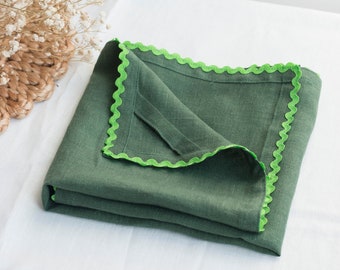 Emerald green linen tea towel with green rick rack trim. Natural dish kitchen towel.