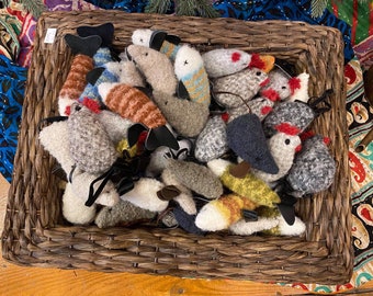 Hand-Crafted 90% Alpaca Wool Cat Feline Pet Crinkle Toys, Mice Chicks Fish, Sizes Vary, Fair Trade from Peru