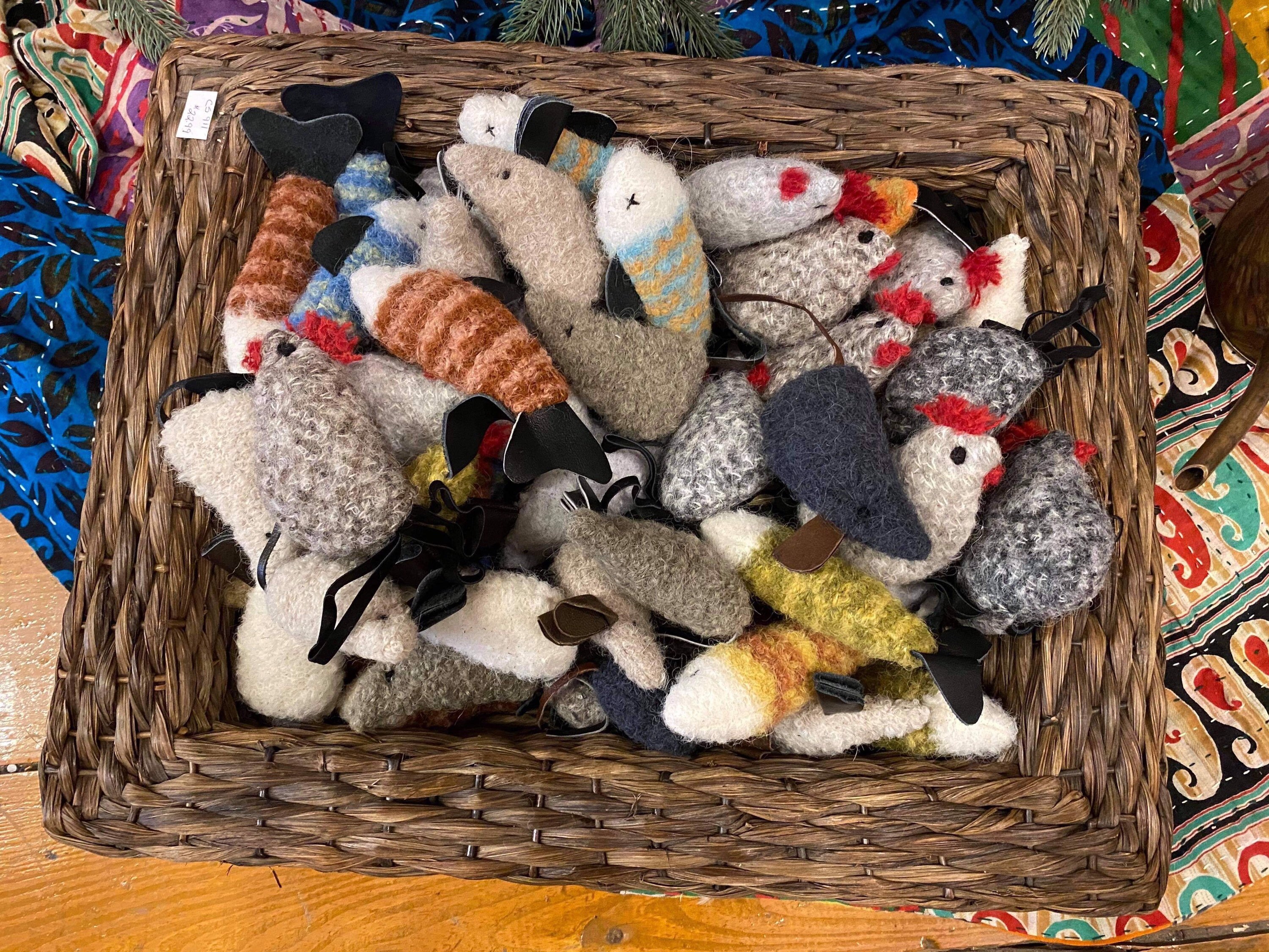 Hand-crafted 90% Alpaca Wool Cat Feline Pet Crinkle Toys, Mice Chicks Fish,  Sizes Vary, Fair Trade From Peru 