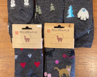 Red Maple Adult 56% Alpaca Wool 24 Viscose Bamboo Socks, Sizes Small Medium Large Snowmen Pine Trees Yeti Hearts Cats, Ethically Made Peru