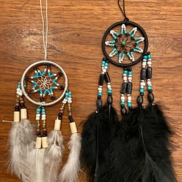 Handcrafted Feather Dreamcatcher Dream Catcher Key Chains Keychains Fabs Ornaments, Fair Trade from Ecuador