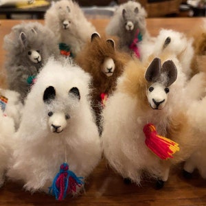Handcrafted Alpaca Wool Medium Decorative Alpacas Llamas, 4x4 Inches, Llama Decor Gifts, Fair Trade from Ecuador