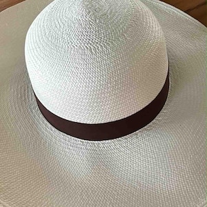 Sombreros Panamá tejidos a mano, sombreros Montecristo, sombrero fedora para el sol, comercio justo de Montecristo Ecuador imagen 5
