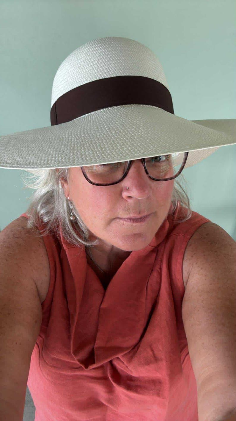 Sombreros Panamá tejidos a mano, sombreros Montecristo, sombrero fedora para el sol, comercio justo de Montecristo Ecuador Womens Small Black